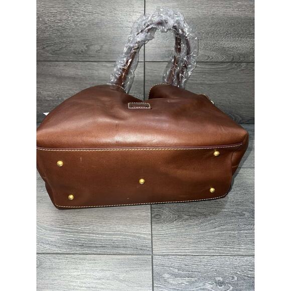 Dooney & Bourke Florentine Leather Large Zip Barlow A386438 Dooney & Bourke Florentine Leather Large Zip Barlow Satchel Chestnut Bag A386438